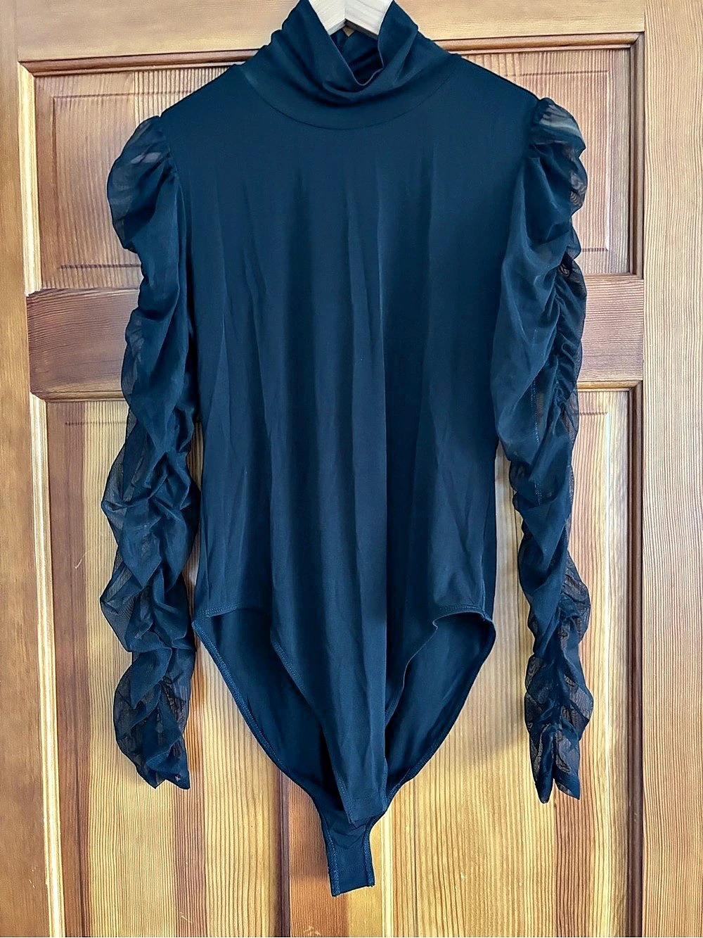 Antonio Melani Black Ruffle Sleeve Bodysuit Like New